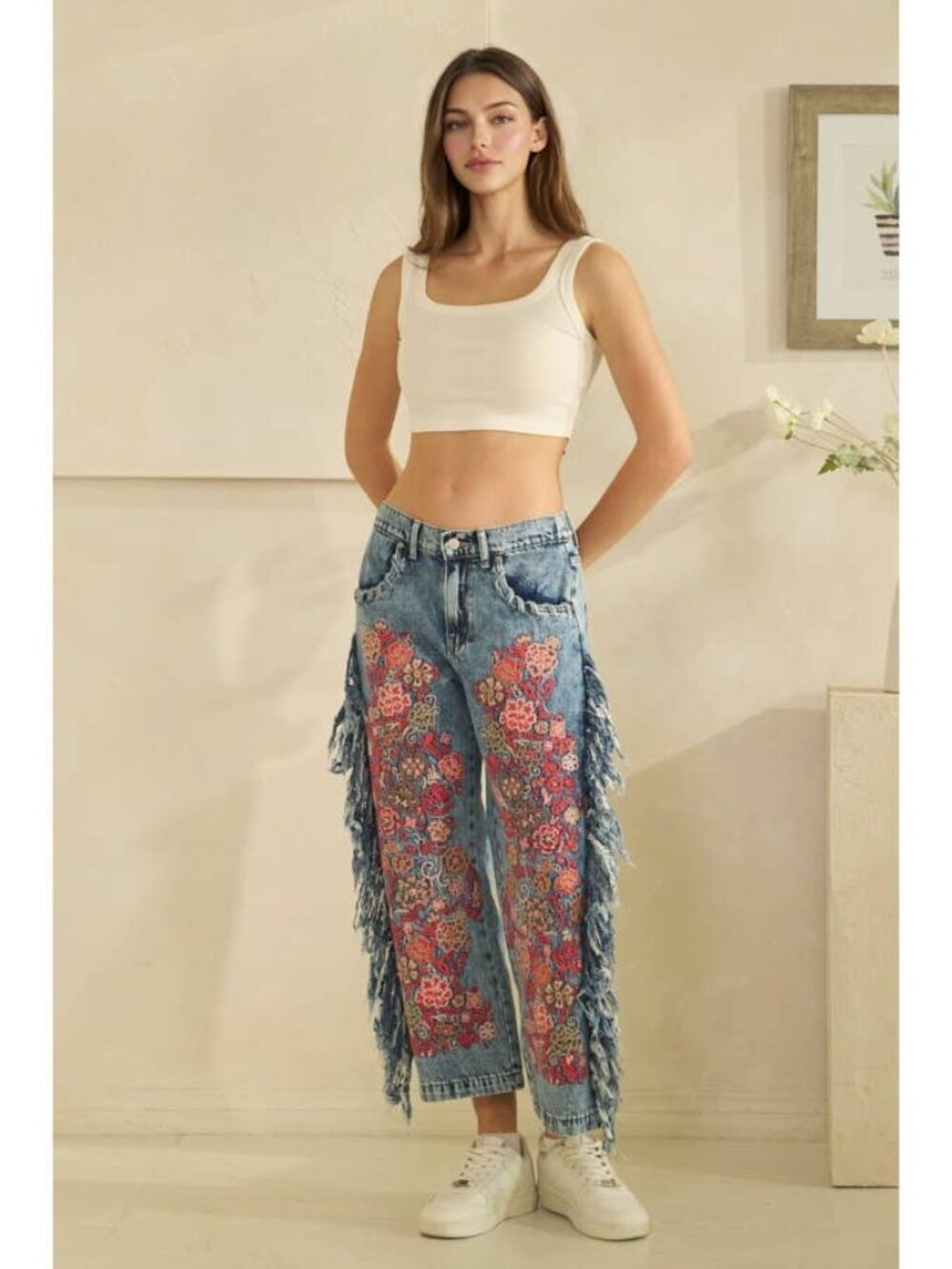 Oli & Hali NWT Washed Denim Frayed Wide Leg Jeans with Red Floral Embroidery